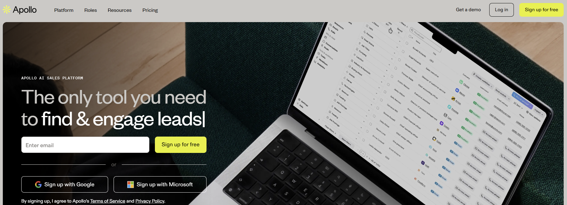 apollo rocketreach alternative